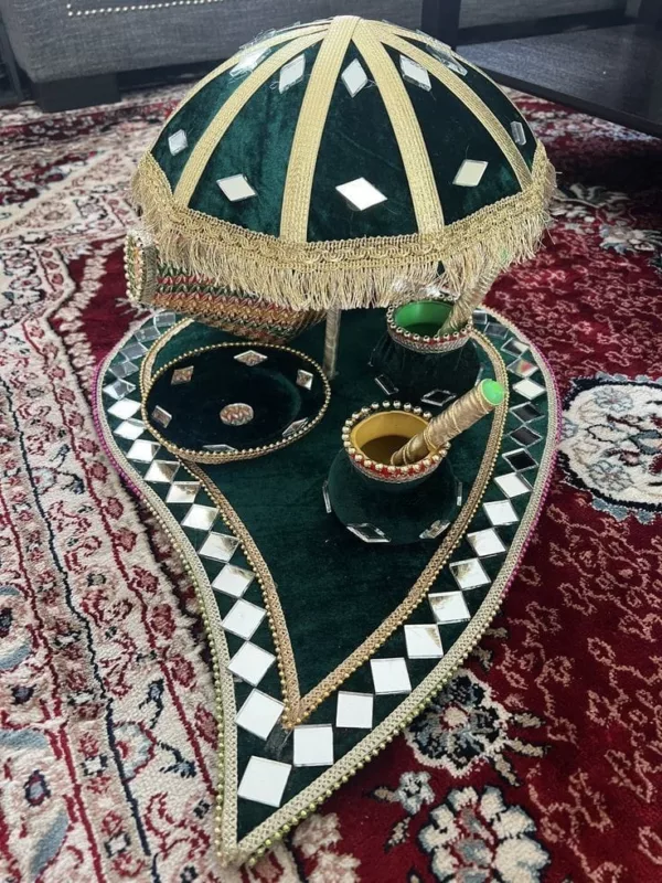 Umbrella Mehndi Thaal