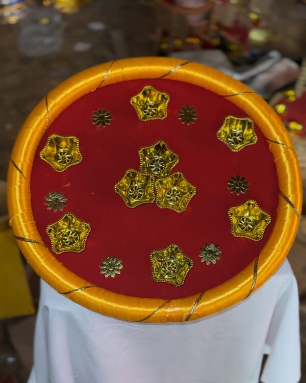 Mehndi Thaal Red Round Shape Orange Border