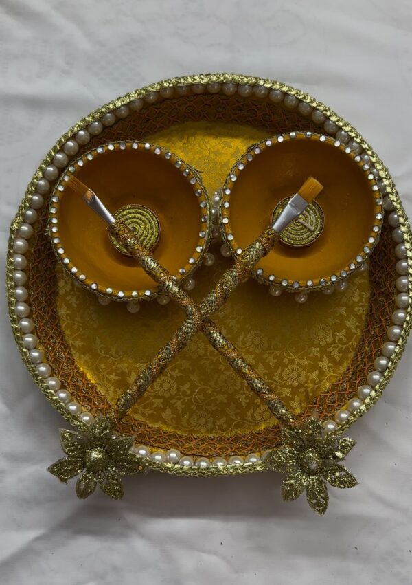 Customizable Handmade Haldi Platter and Brushes – Perfect for Your Haldi Ceremony
